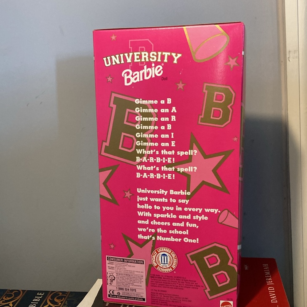 NRFB BARBIE cheerleader U of Ala.  Box is appx. 13” x 6 1/2” x 2 1/2” $65 - Picture 2 of 7